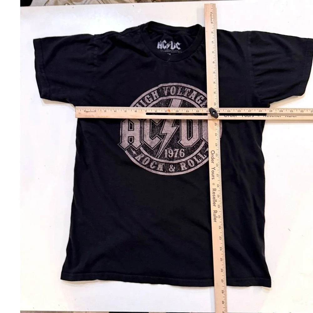 AC/DC Shirt Mens‎ MED Black High Voltage 1976 Rock & Roll Graphic Band Tee